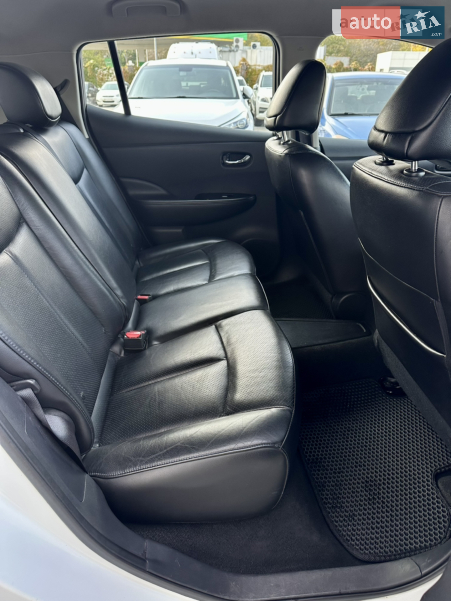 2014 Nissan Leaf - мініатюра 16