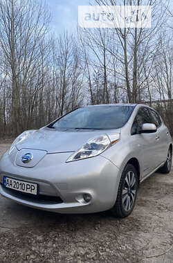 Хэтчбек Nissan Leaf 2013 в Киеве