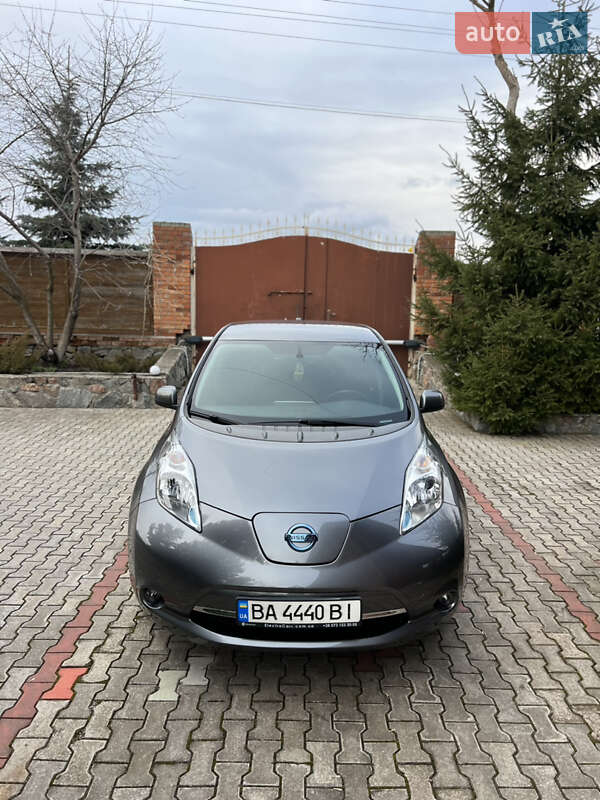 Nissan Leaf 2015