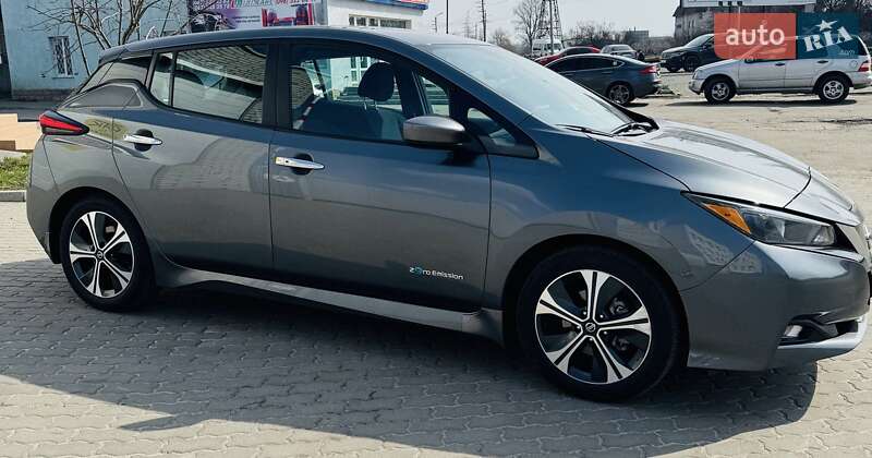 Хэтчбек Nissan Leaf 2019 в Кременчуге фото 5 Хэтчбек Nissan Leaf 2019 в Кременчуге