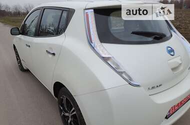 Хэтчбек Nissan Leaf 2012 в Виннице