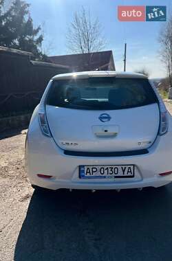 Хэтчбек Nissan Leaf 2014 в Запорожье