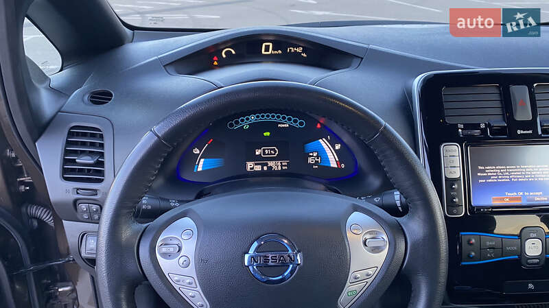 Хэтчбек Nissan Leaf 2017 в Житомире