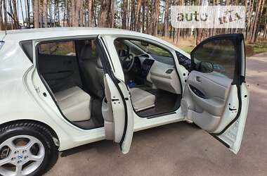 Хетчбек Nissan Leaf 2012 в Житомирі