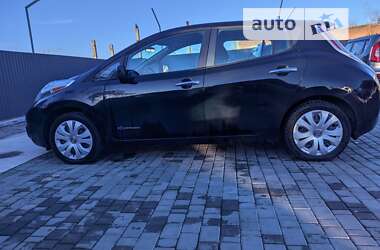 Хэтчбек Nissan Leaf 2016 в Ровно