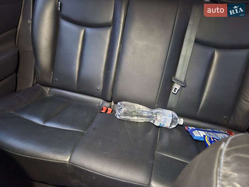 Хэтчбек Nissan Leaf 2013 в Измаиле