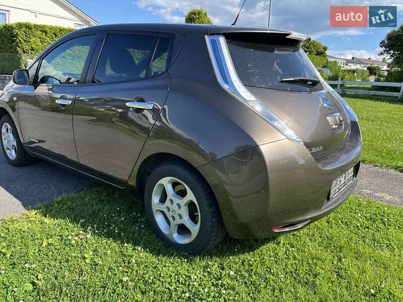 Хетчбек Nissan Leaf 2016 в Білій Церкві