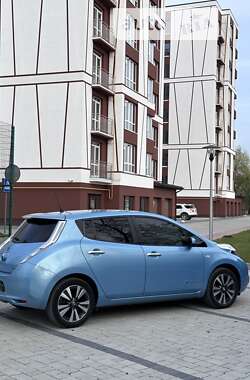 Хэтчбек Nissan Leaf 2016 в Ивано-Франковске