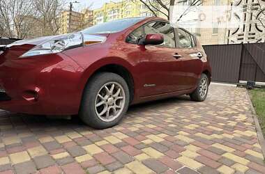 Хэтчбек Nissan Leaf 2015 в Виннице