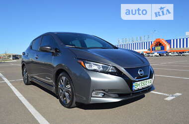 Хетчбек Nissan Leaf 2018 в Одесі