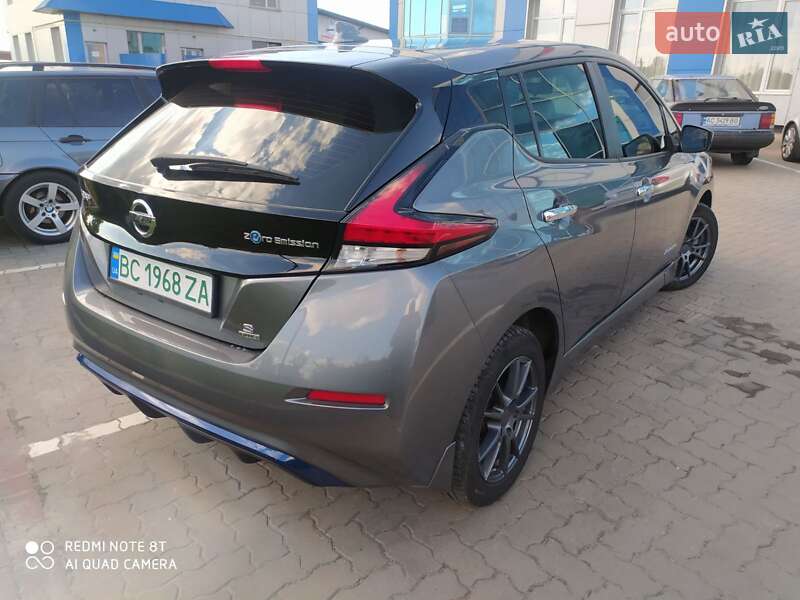 Хетчбек Nissan Leaf 2019 в Любомлі