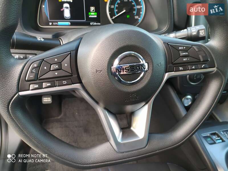 Хетчбек Nissan Leaf 2019 в Любомлі