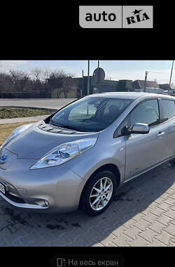 Хетчбек Nissan Leaf 2014 в Києві