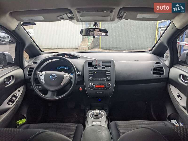 Хетчбек Nissan Leaf 2013 в Києві