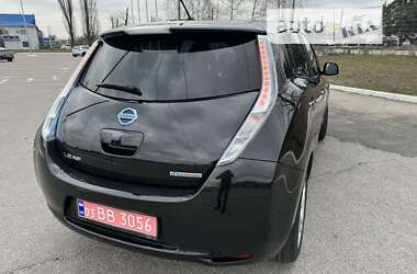 Хетчбек Nissan Leaf 2014 в Житомирі