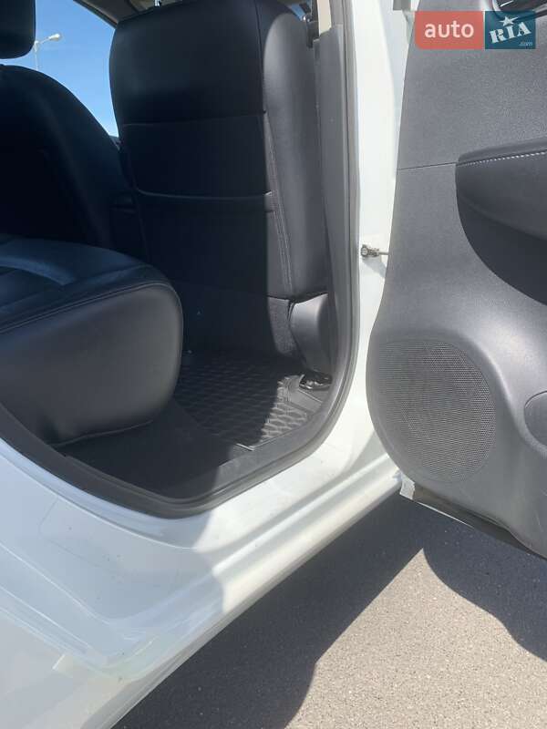 Хетчбек Nissan Leaf 2013 в Одесі