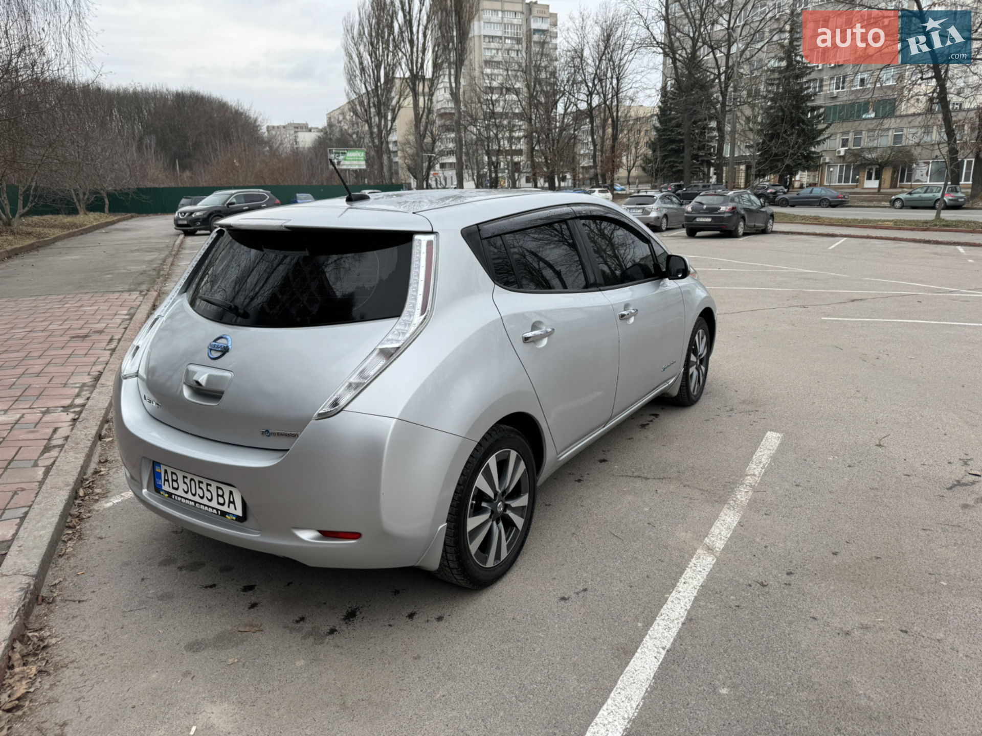 2016 Nissan Leaf - мініатюра 4
