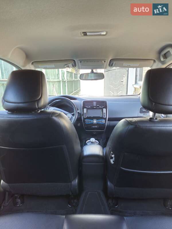 Хэтчбек Nissan Leaf 2014 в Черкассах фото 10 Хэтчбек Nissan Leaf 2014 в Черкассах