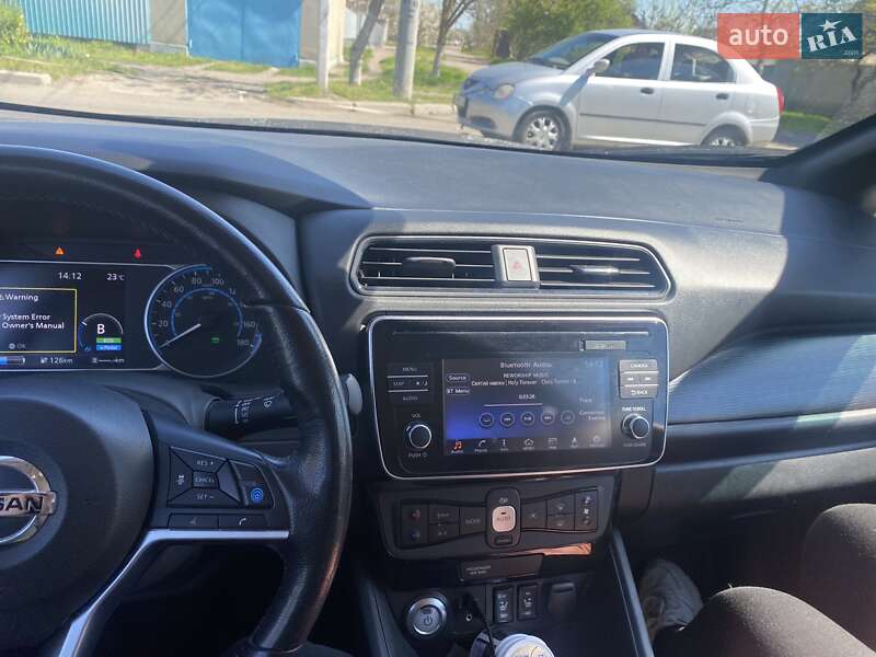 Хэтчбек Nissan Leaf 2018 в Измаиле
