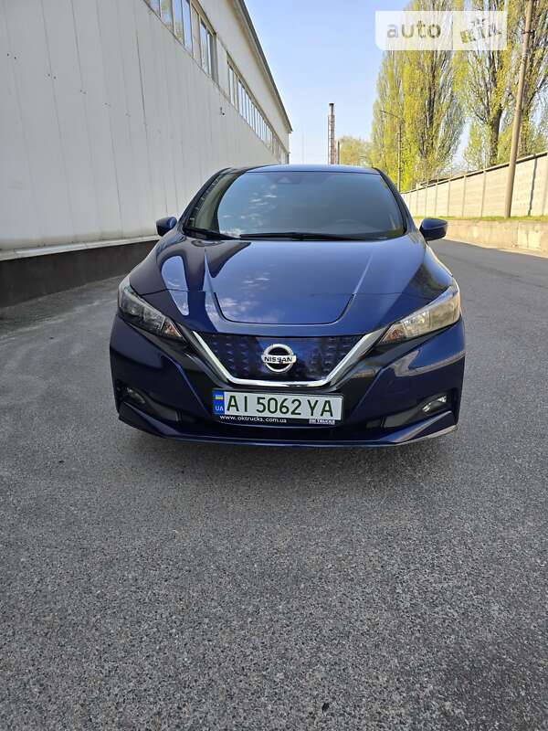 Хетчбек Nissan Leaf 2020 в Києві