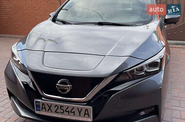 Хэтчбек Nissan Leaf 2020 в Харькове