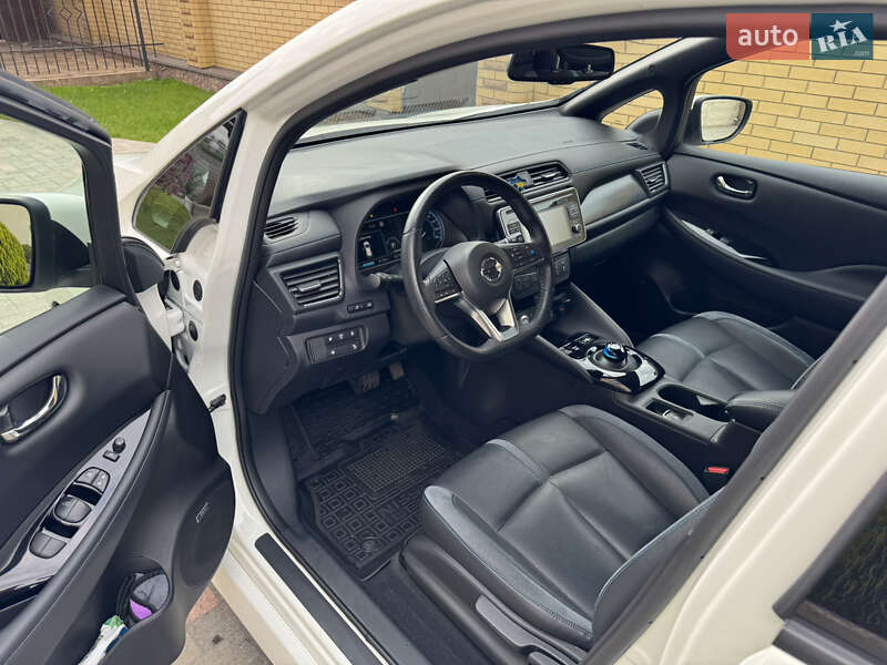 Хэтчбек Nissan Leaf 2019 в Житомире фото 7 Хэтчбек Nissan Leaf 2019 в Житомире
