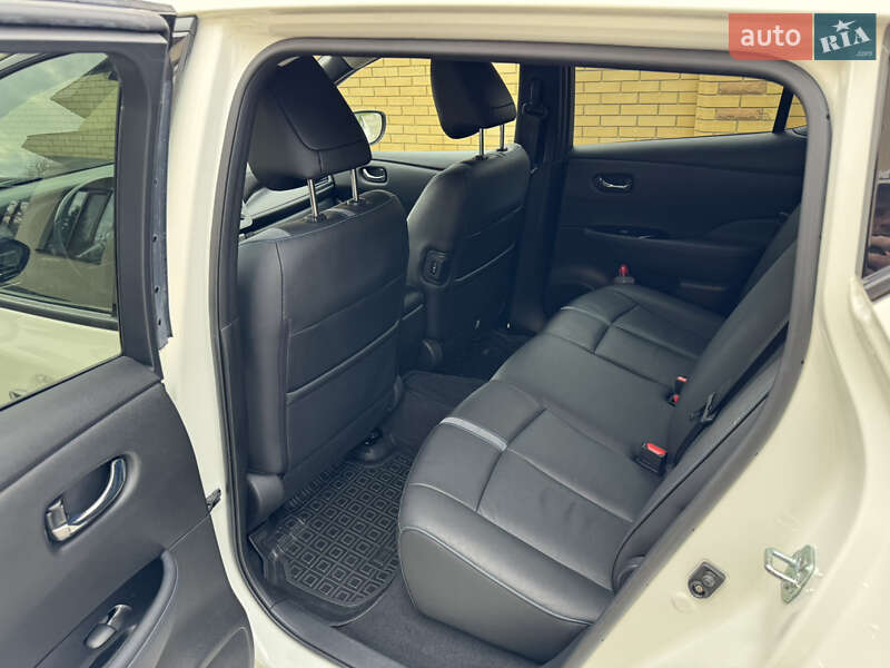 Хэтчбек Nissan Leaf 2019 в Житомире фото 19 Хэтчбек Nissan Leaf 2019 в Житомире