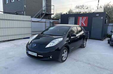 Хетчбек Nissan Leaf 2014 в Полтаві