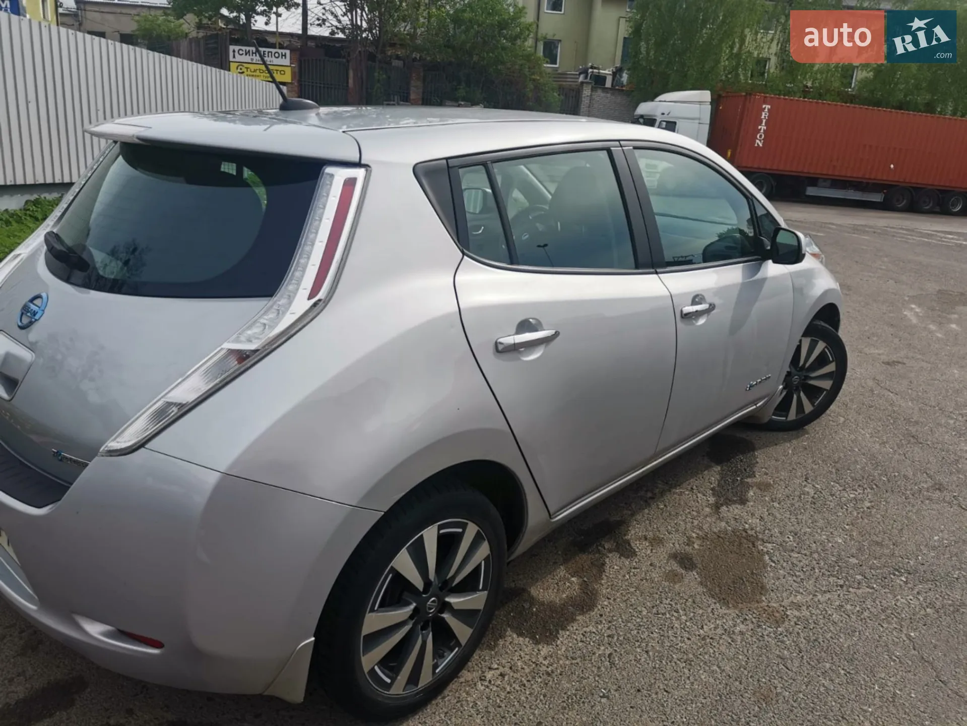 2016 Nissan Leaf - мініатюра 3