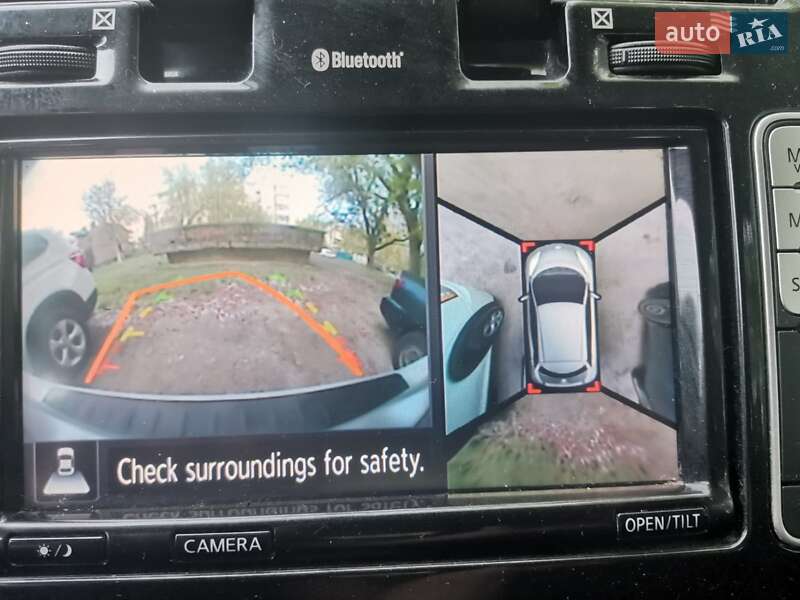 Хэтчбек Nissan Leaf 2016 в Львове