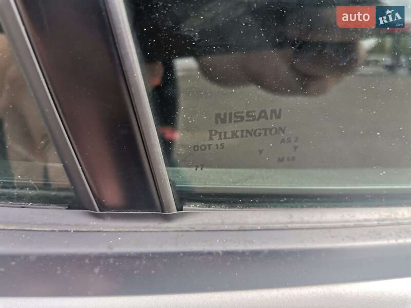 Хэтчбек Nissan Leaf 2016 в Львове