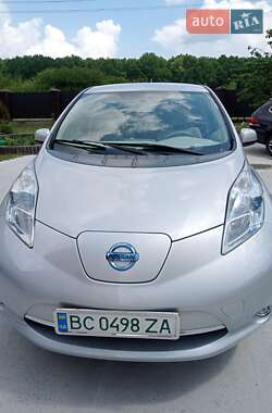 Хэтчбек Nissan Leaf 2011 в Львове