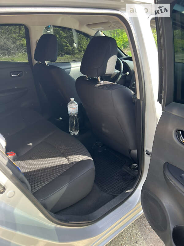 Хэтчбек Nissan Leaf 2013 в Харькове