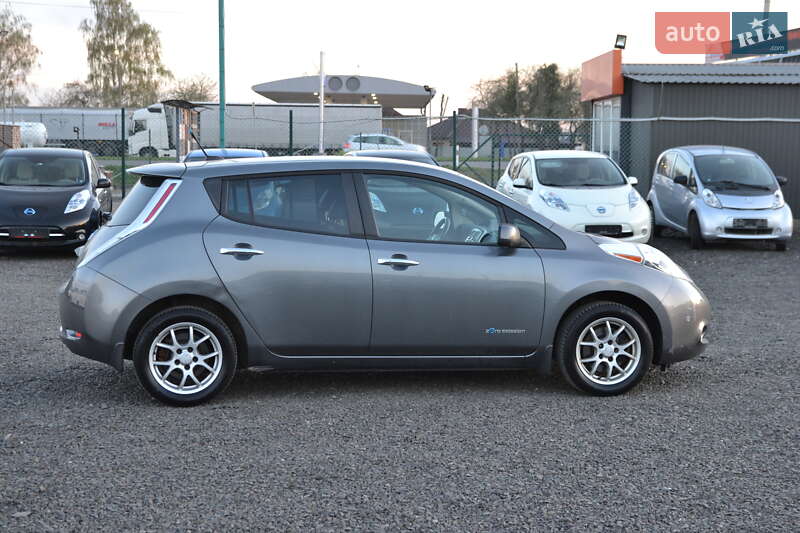 Хетчбек Nissan Leaf 2014 в Луцьку фото 6 Хетчбек Nissan Leaf 2014 в Луцьку