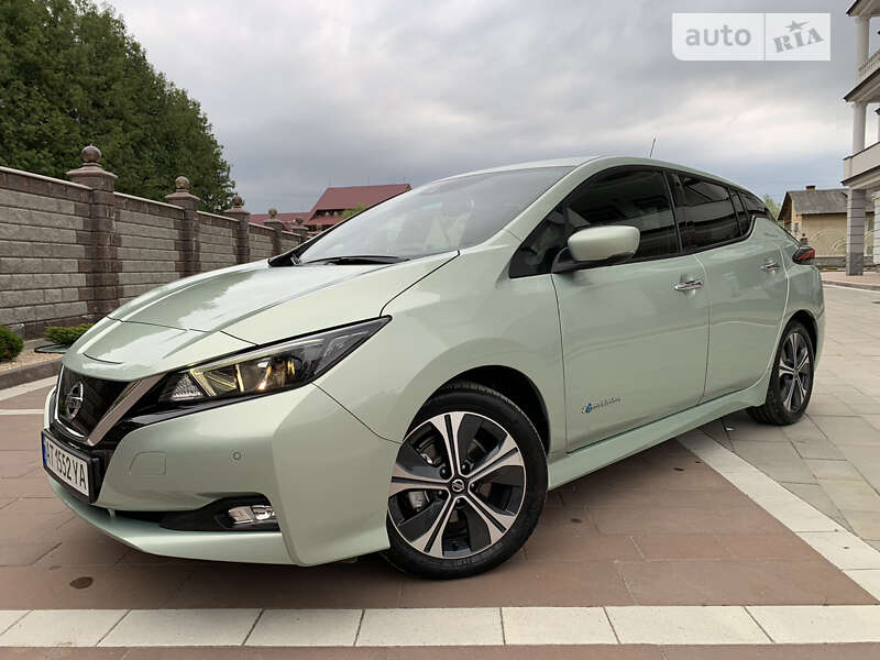 Хэтчбек Nissan Leaf 2018 в Богородчанах