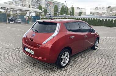 Хэтчбек Nissan Leaf 2012 в Черкассах