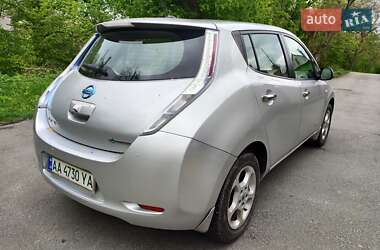 Хетчбек Nissan Leaf 2011 в Києві