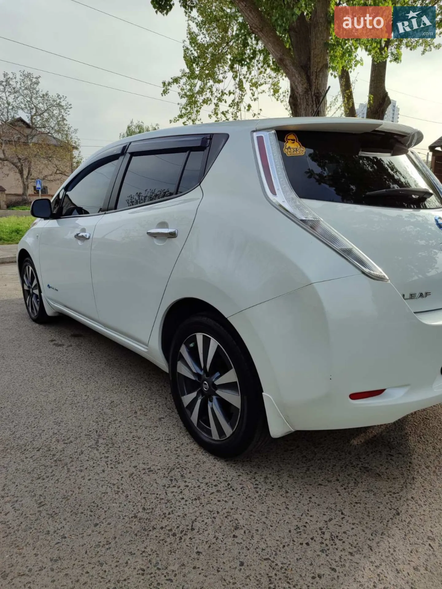 2015 Nissan Leaf - мініатюра 18