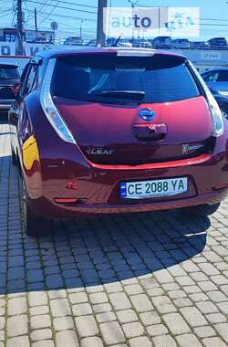 Хетчбек Nissan Leaf 2016 в Чернівцях