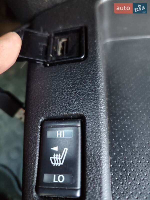 Хэтчбек Nissan Leaf 2015 в Виннице