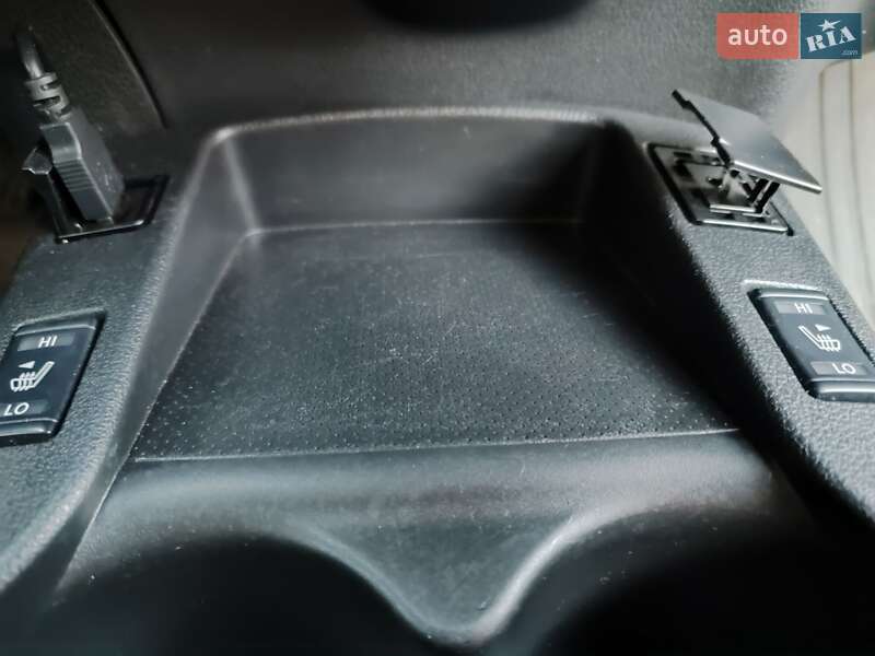 Хэтчбек Nissan Leaf 2015 в Виннице