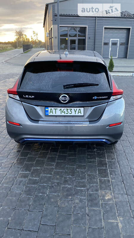 Хетчбек Nissan Leaf 2020 в Івано-Франківську