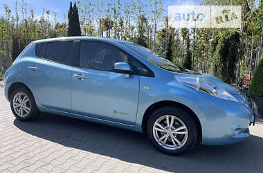 Хэтчбек Nissan Leaf 2015 в Луцке