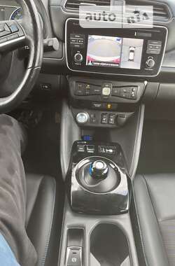 Хэтчбек Nissan Leaf 2018 в Жовкве