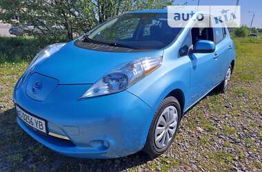 Хэтчбек Nissan Leaf 2014 в Львове