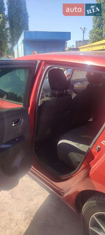 Хэтчбек Nissan Leaf 2014 в Киеве фото 17 Хэтчбек Nissan Leaf 2014 в Киеве