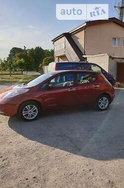 Хетчбек Nissan Leaf 2014 в Харкові