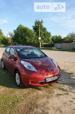 Хетчбек Nissan Leaf 2014 в Харкові