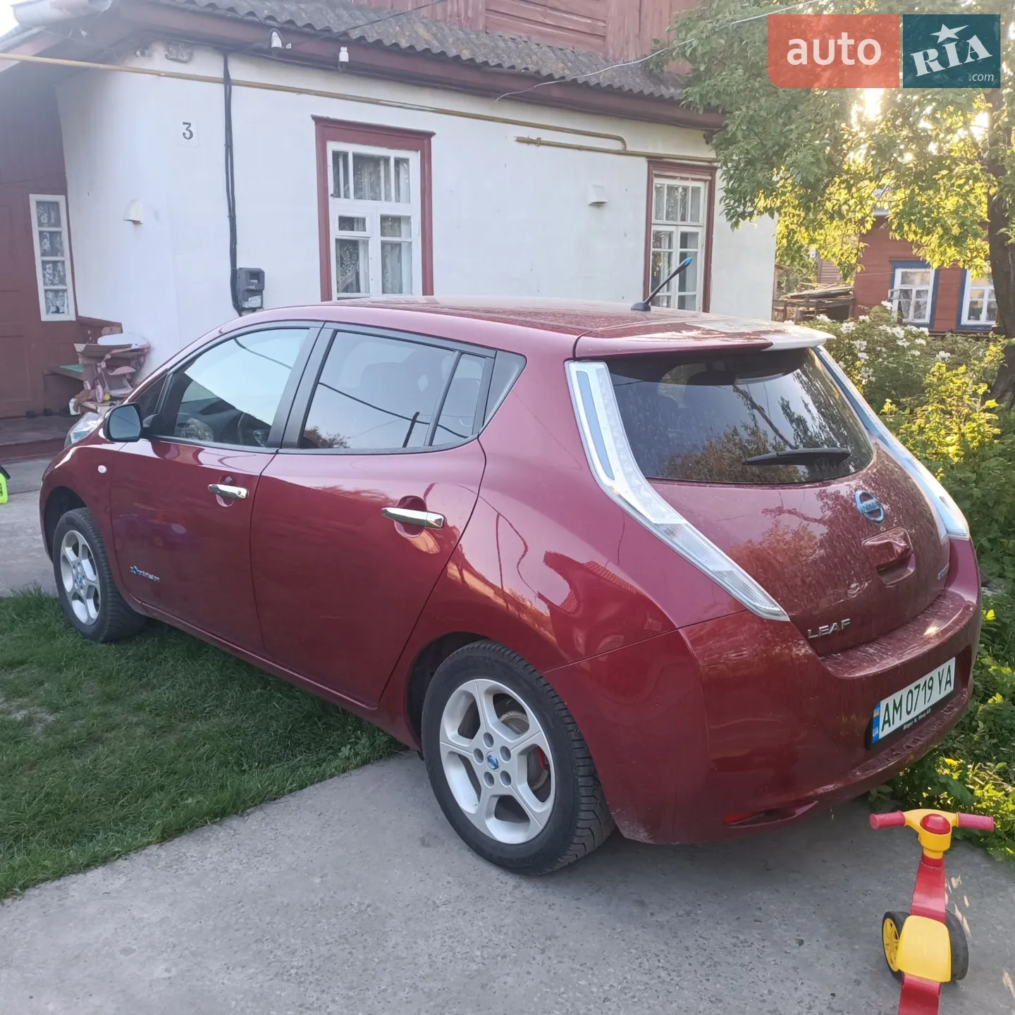 2013 Nissan Leaf - мініатюра 3