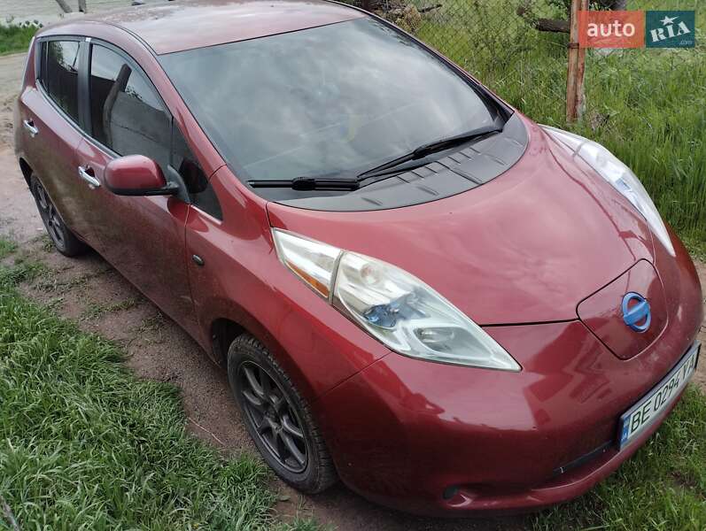 Nissan Leaf 2012